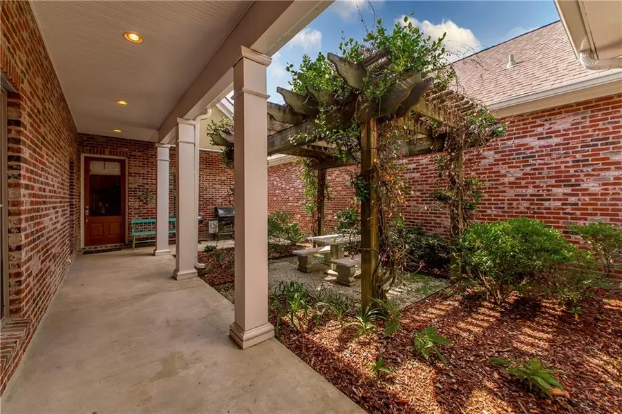 23783 Monarch Point, Springfield, LA 70462 - Image #3