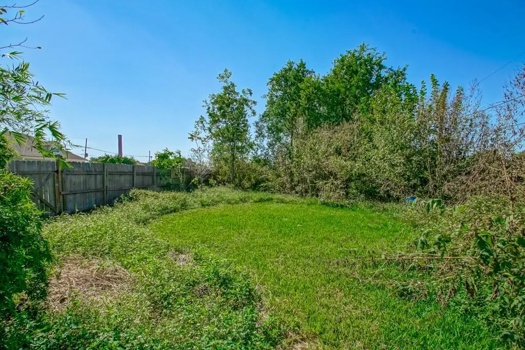 2324 Congressman Hebert Drive, Chalmette, LA 70043 - Image #1