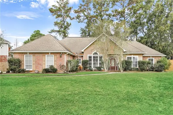 514 River Oaks Drive, Covington, LA 70433