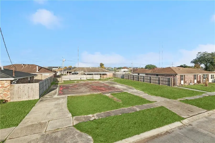 3300 Volpe Drive, Chalmette, LA 70043 - Image #2