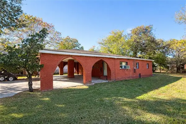 500 Solon Street, Gretna, LA 70053