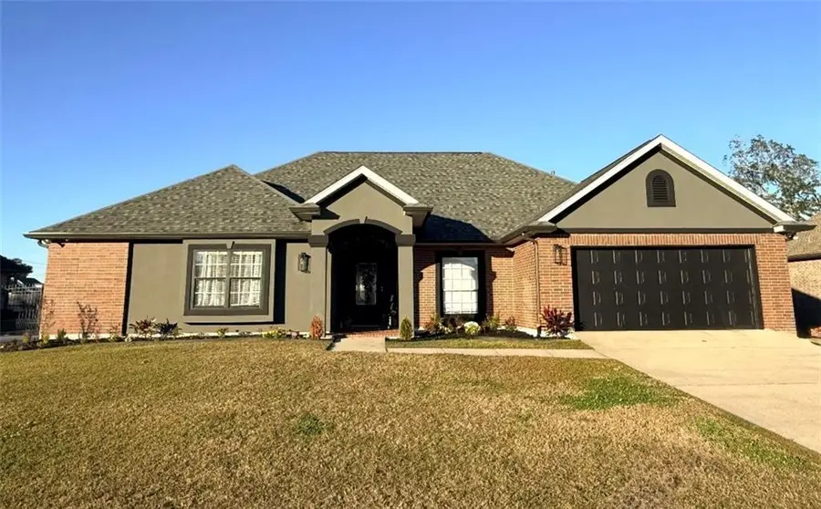 2752 Acadiana Trace, Marrero, LA 70072 - Image #2