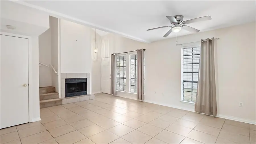 409 Cedarwood Drive, Mandeville, LA 70471 - Image #2