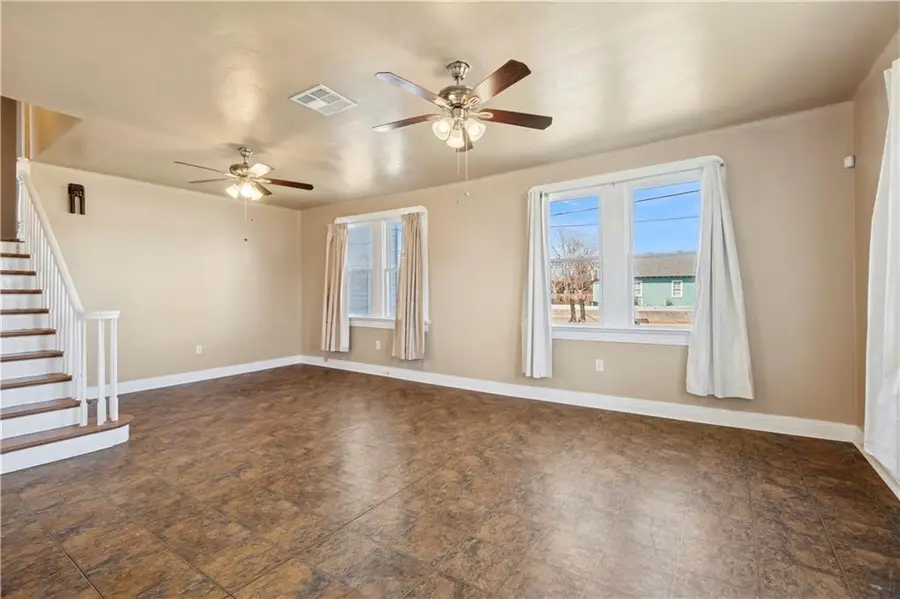 605 Hancock Street, Gretna, LA 70053 - #3