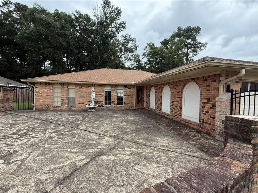 604 Lake Superior Drive, Slidell, LA 70461 - Image #2