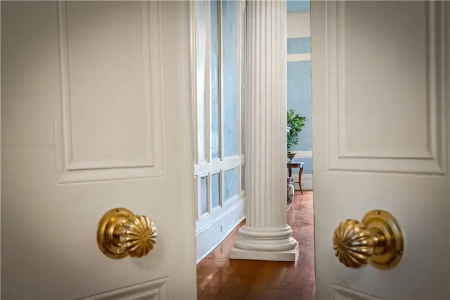 723 Esplanade Avenue, New Orleans, LA 70116 - Image #2