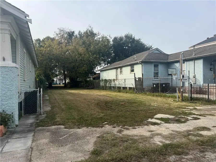 819-21 Belleville Street, New Orleans, LA 70114 - Image #2