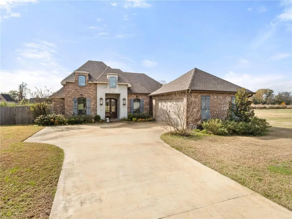 1317 Bonaire Trace, Alexandria, LA 71303 - Image #1