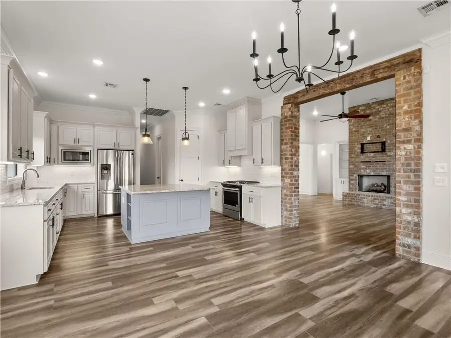 1317 Bonaire Trace, Alexandria, LA 71303 - Image #3