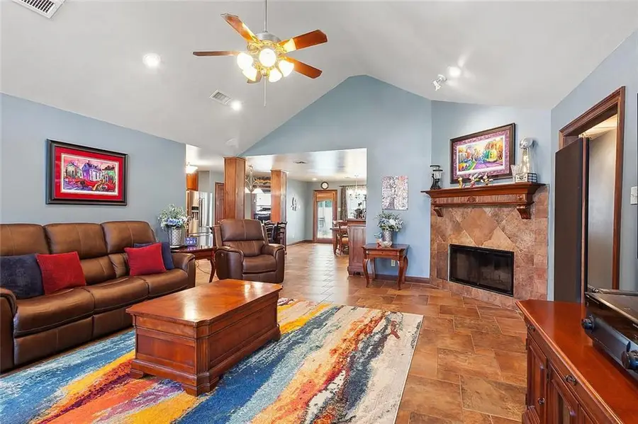 3 South Lake Court, Violet, LA 70092 - Image #3