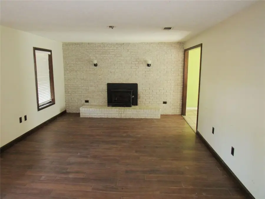 370 Snell Road, Hornbeck, LA 71439 - Image #2