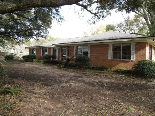 10048 Bayou Des Glaisies Street, Moreauville, LA 71355 - Image #2