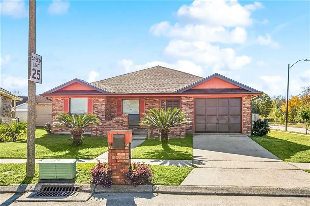 11100 Ivy Lane, New Orleans, LA 70128 - Image #1