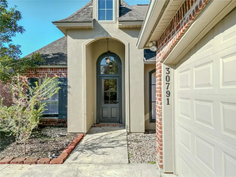 30791 La Madeline Court, Denham Springs, LA 70726 - Image #2