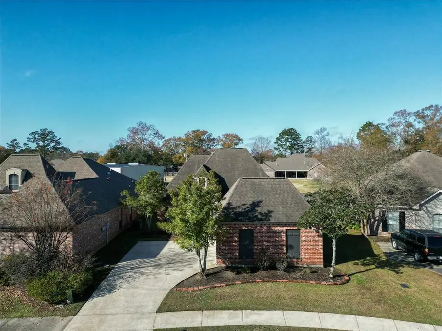 30791 La Madeline Court, Denham Springs, LA 70726 - Image #3