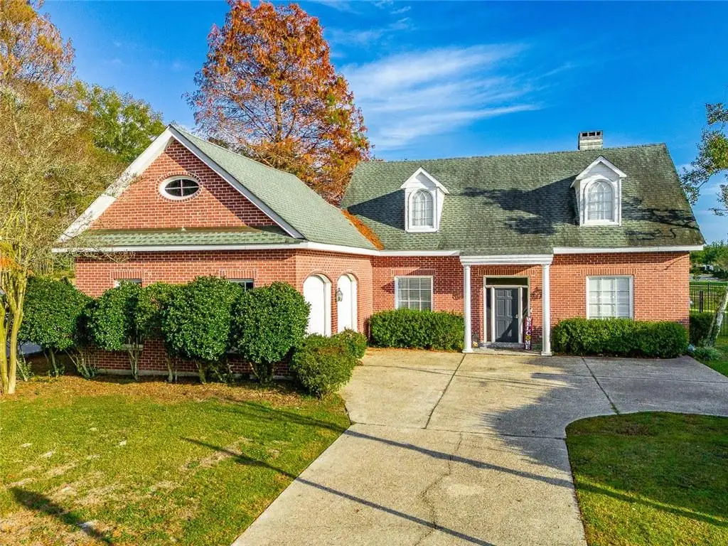 57 Fairway Oaks Drive, New Orleans, LA 70131 - Image #1