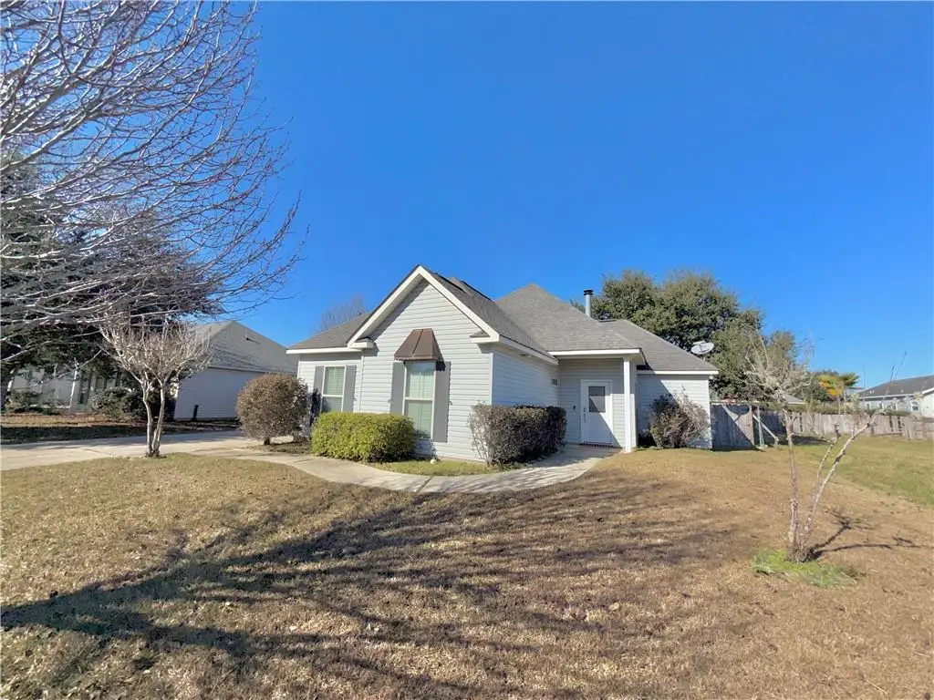 28491 Twilight Drive, Ponchatoula, LA 70454 - Image #1