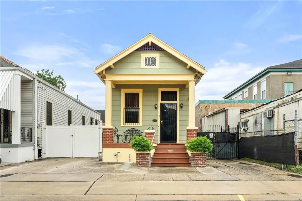 2715 Palmyra Street, New Orleans, LA 70119 - Image #1