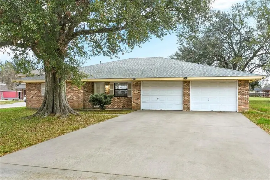 318 Saint Rose Avenue, Saint Rose, LA 70087 - Image #2