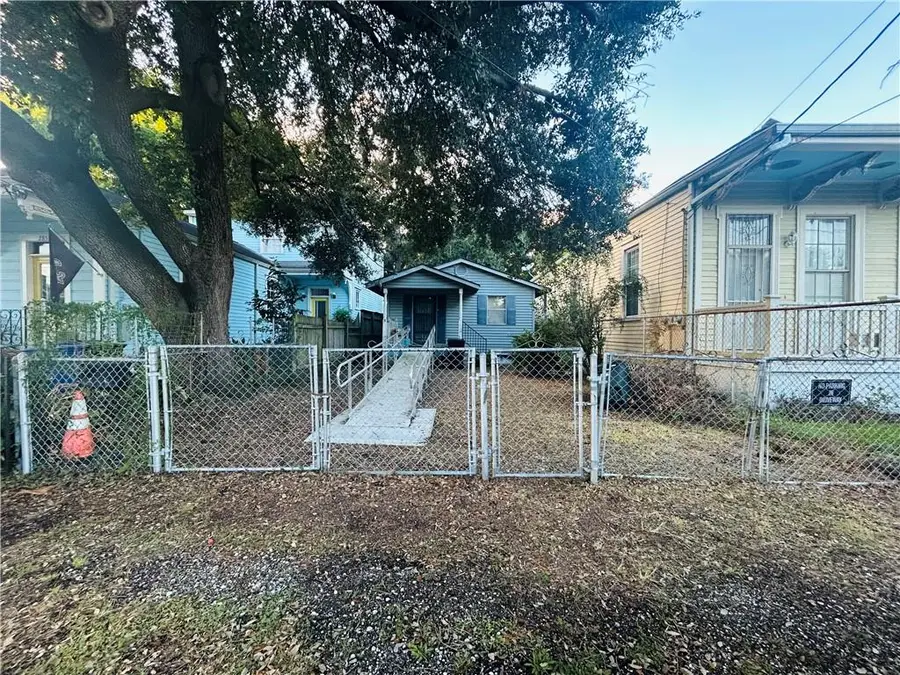 2847 Chippewa Street, New Orleans, LA 70115 - Image #2