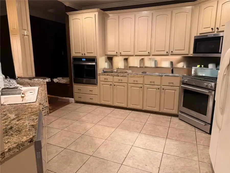 6401 Bayou Crossing Drive, Alexandria, LA 71303 - Image #3