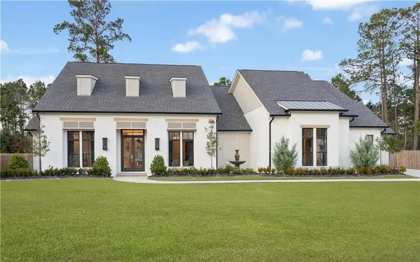 407 Rue Charlotte Road, Madisonville, LA 70447