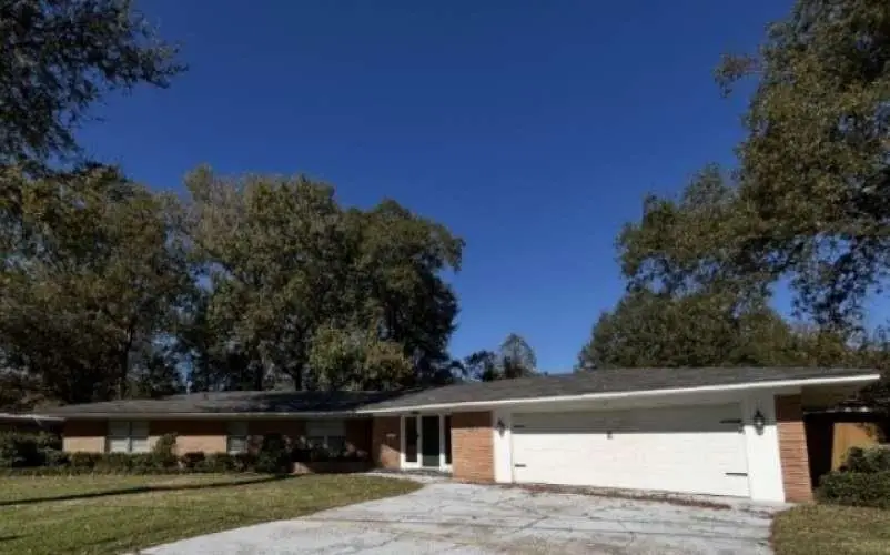 1205 Roselawn Avenue, Monroe, LA 71201 - Image #1