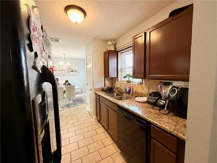 216 Dale Avenue, Gretna, LA 70056 - Image #3