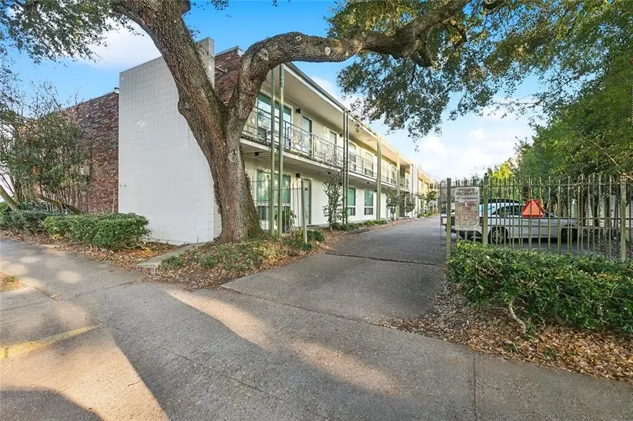 801 Henry Clay Avenue #214, New Orleans, LA 70118 - Image #2