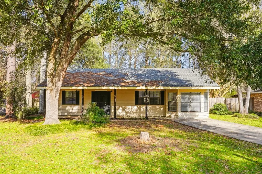 16 Hickory Drive, Covington, LA 70433 - Image #1