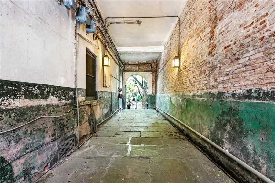 824 Royal Street, New Orleans, LA 70116 - #2