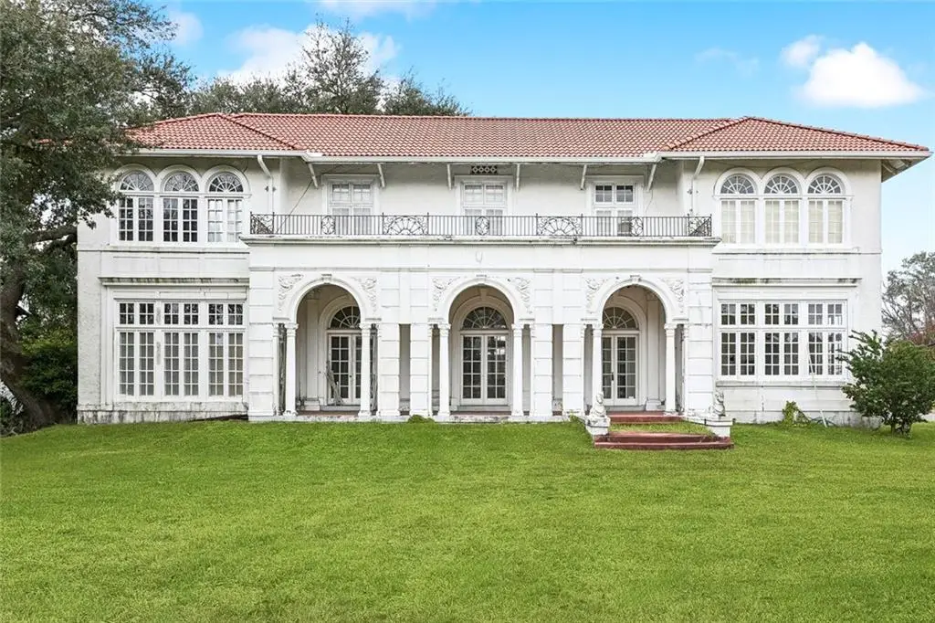 800 Barataria Boulevard, Marrero, LA 70072 - #1