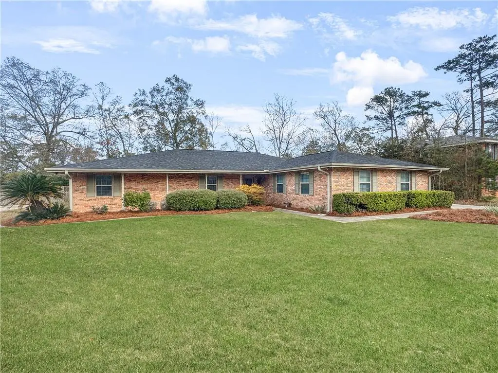 692 Marilyn Drive, Mandeville, LA 70448 - Image #1