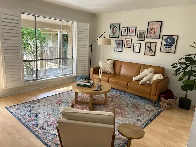 4007 St Charles Avenue #319, New Orleans, LA 70115 - Image #2