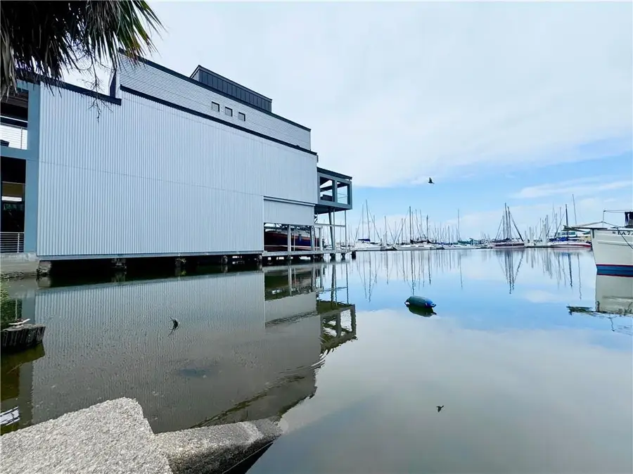 7690 Breakwater Drive, New Orleans, LA 70124 - #2