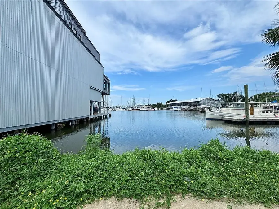 7700 Breakwater Drive, New Orleans, LA 70124 - #3