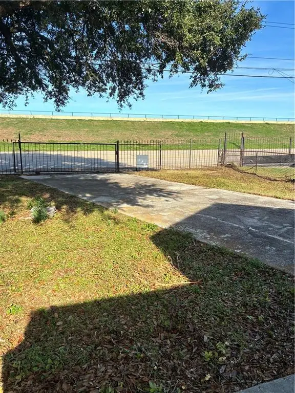 8033 Michigan Street, New Orleans, LA 70128 - #3