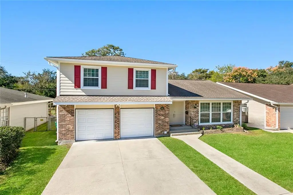 312 Westmeade Drive, Gretna, LA 70056 - Image #1