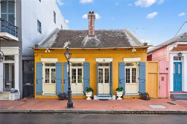 926 28 Orleans Avenue, New Orleans, LA 70116