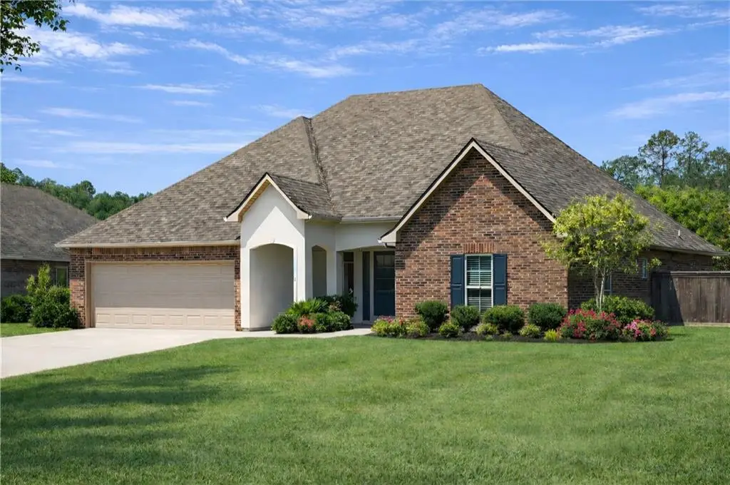 28373 Loiret Court, Ponchatoula, LA 70454 - Image #1