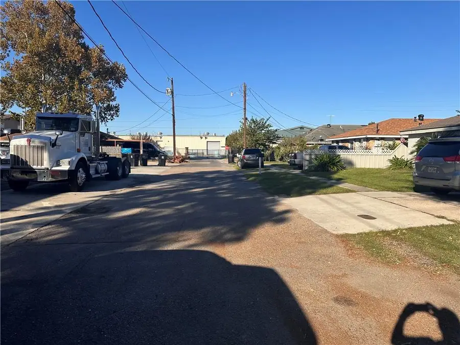 3613 Rose Street, Chalmette, LA 70043 - #3