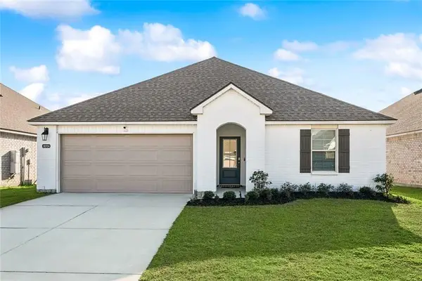 30724 Akers Way, Lacombe, LA 70445