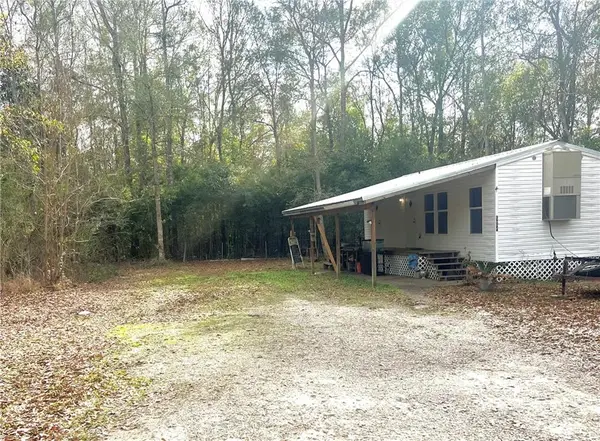 39084 Craddock Lane, Pearl River, LA 70452