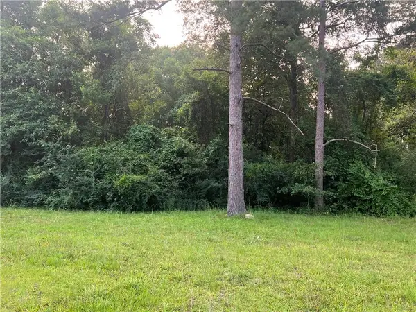 Barber Drive, Pineville, LA 71360