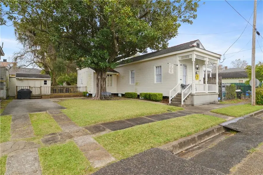 615 Perry Street, Gretna, LA 70053 - Image #2