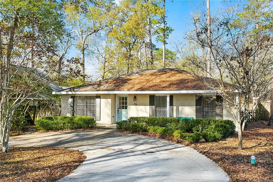 216 Goldenwood Street, Mandeville, LA 70448 - #2