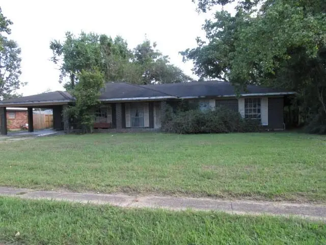 3908 Mertens Street, Alexandria, LA 71301 - #1