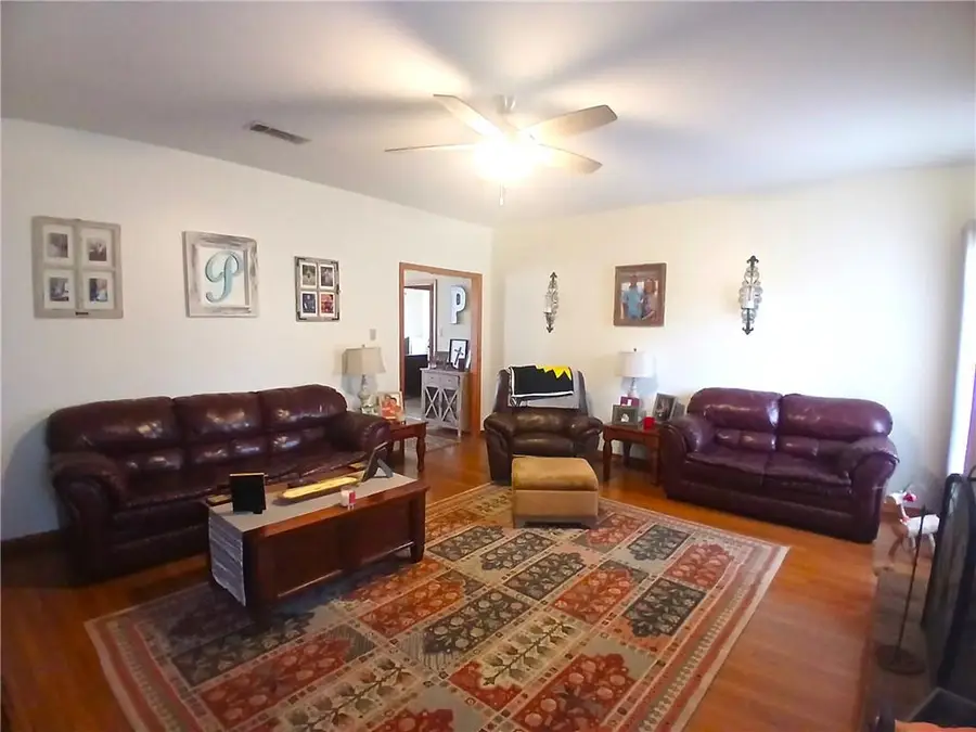 217 Camellia Road, Bogalusa, LA 70427 - #3