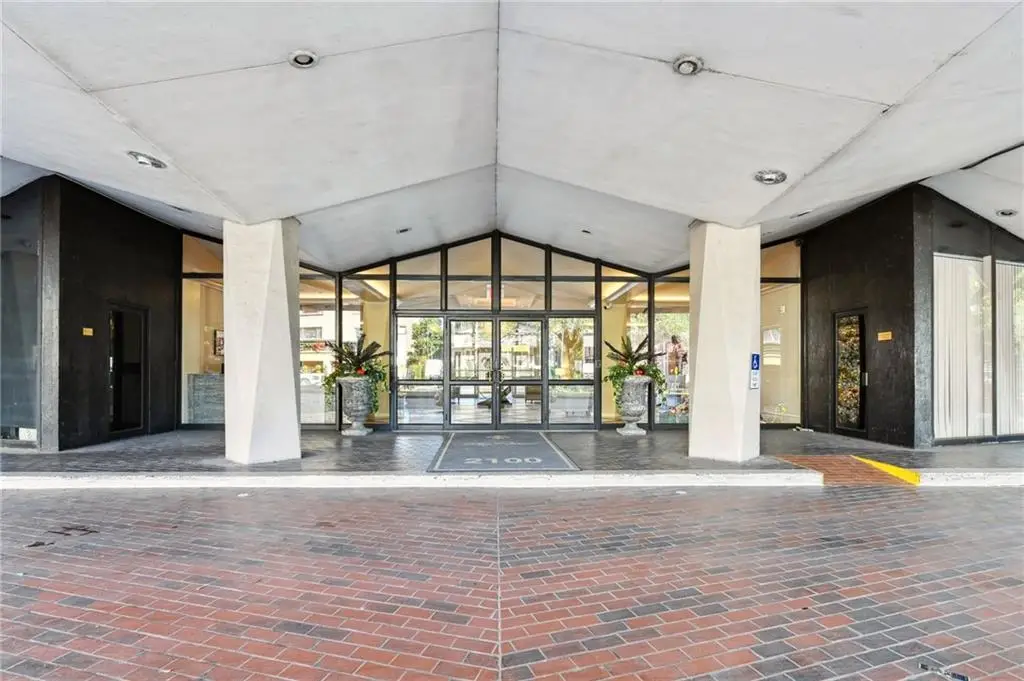 2100 St Charles Avenue #5C, New Orleans, LA 70130 - #1