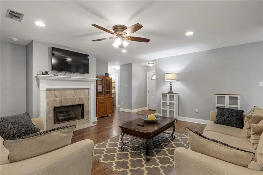 23597 S Point Drive, Denham Springs, LA 70726 - Image #2